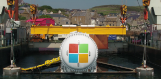 مایکروسافت اولین دیتاسنتر زیرآبی خود را به اعماق آبها فرستاد