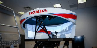 رانندگی در خیابان نشویل در شبیه ساز حماسی IndyCar هوندا Honda Simulator